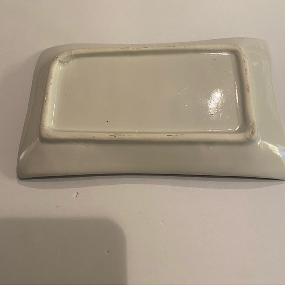 Ceramic Fish Design sushi plate 7 1/4” x 4 1/4” - Picture 6 of 6